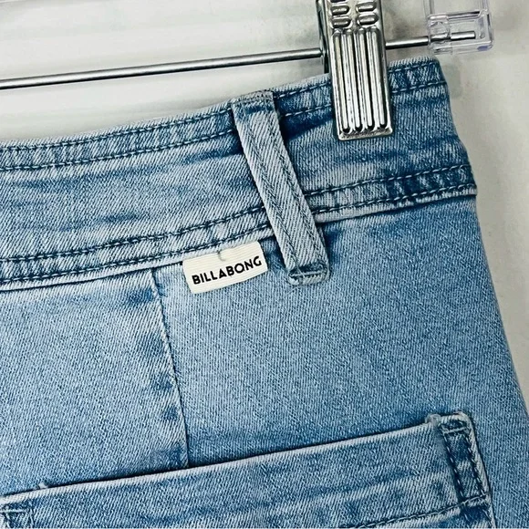 Billabong Light Blue Flare Jeans - Picture 4 of 9